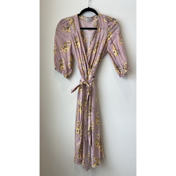 Madewell | Linen-Blend Ruffle-Cuff Wrap Dress in Dutch Dandelions PXXS - Picture 2 of 7